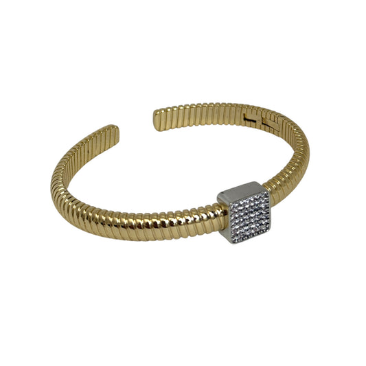 Brava Cuff