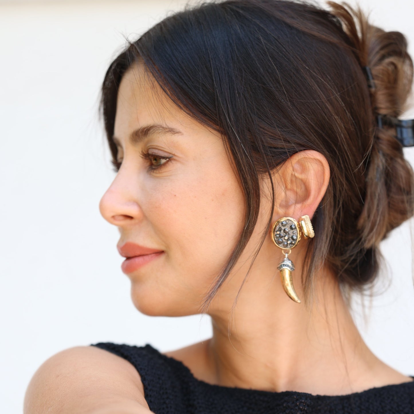 Nightfang Earrings