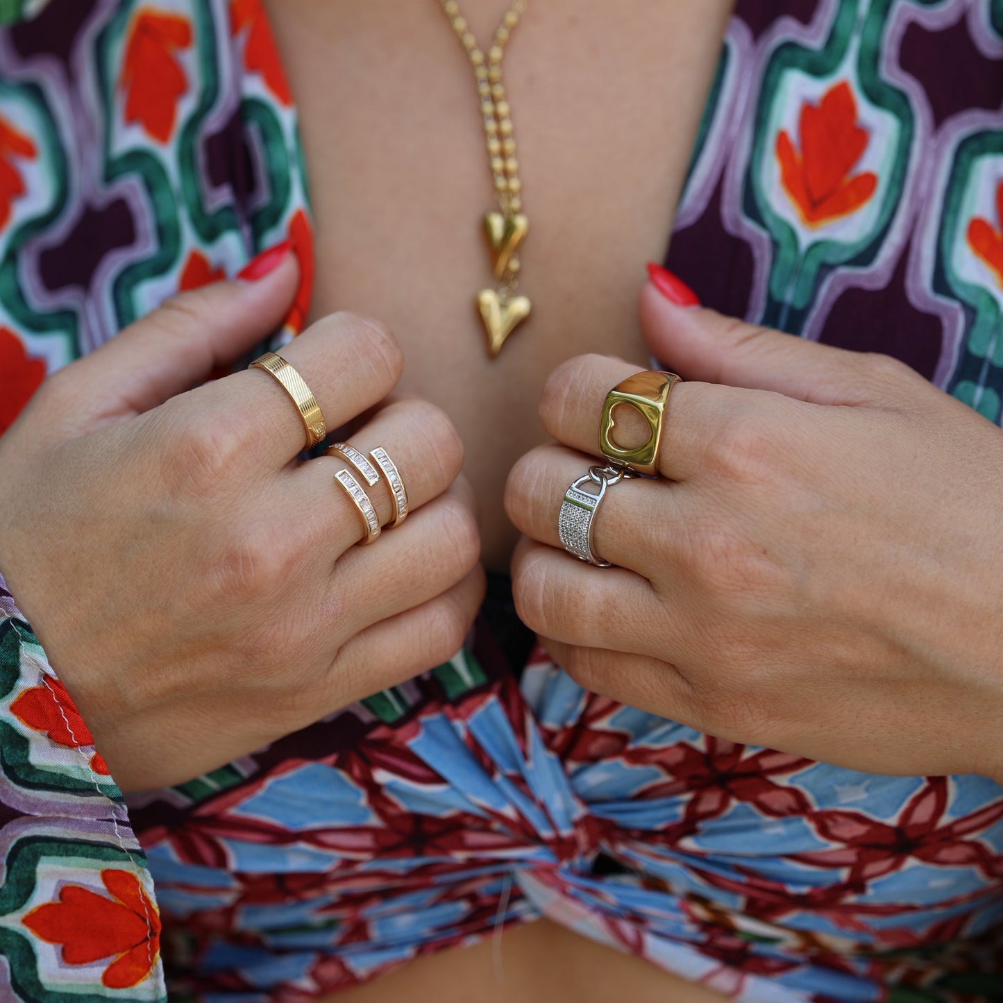 Amora Ring